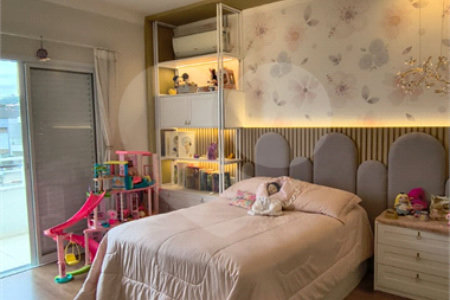 Casa à venda com 3 suítes no condomínio Reserva da Mata, Vinhedo - SP