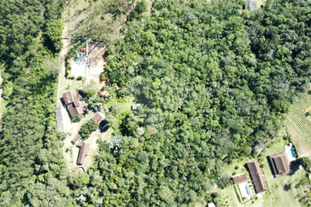 Sítio à venda com 8 quartos, sendo 4 suítes, em Boa Vista, Mogi das Cruzes, SP