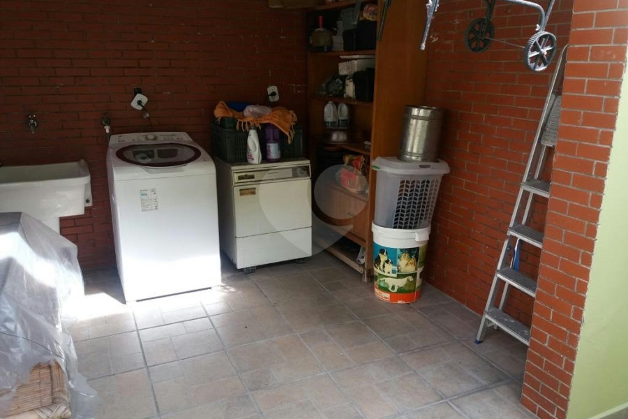 Sobrado à venda com 4 quartos, sendo 1 suíte, em Brooklin, São Paulo, SP
