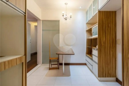 Apartamento à venda com 4 quartos, sendo 2 suítes, em Leblon, Rio de Janeiro, RJ