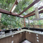 Sobrado à venda com 3 suítes em Serra da Cantareira, Mairiporã, SP