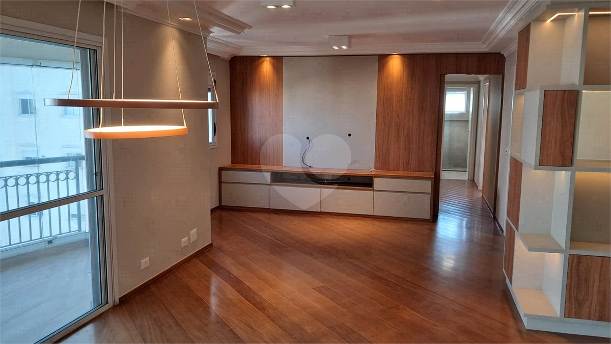 Apartamento para alugar com 3 quartos, sendo 2 suítes, em Jardim Marajoara, São Paulo, SP