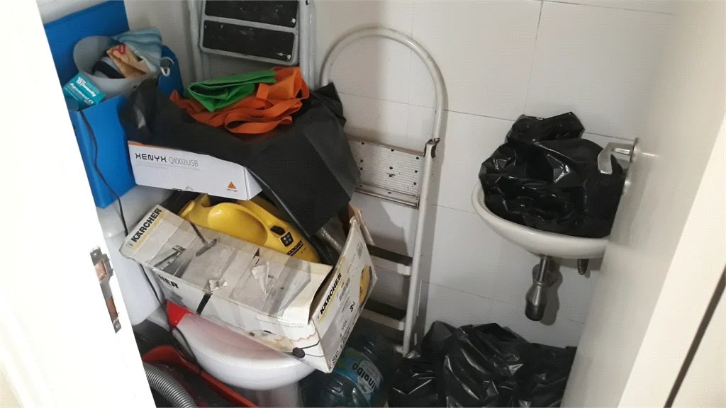 Apartamento à venda com 3 quartos, sendo 1 suíte,  em Vila Andrade, São Paulo, SP