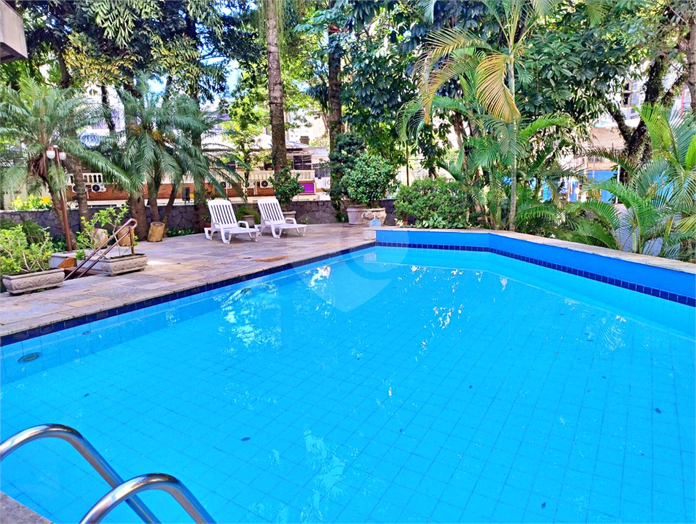 Apartamento à venda com 4 quartos, sendo 2 suítes,  em Indianópolis, São Paulo, SP