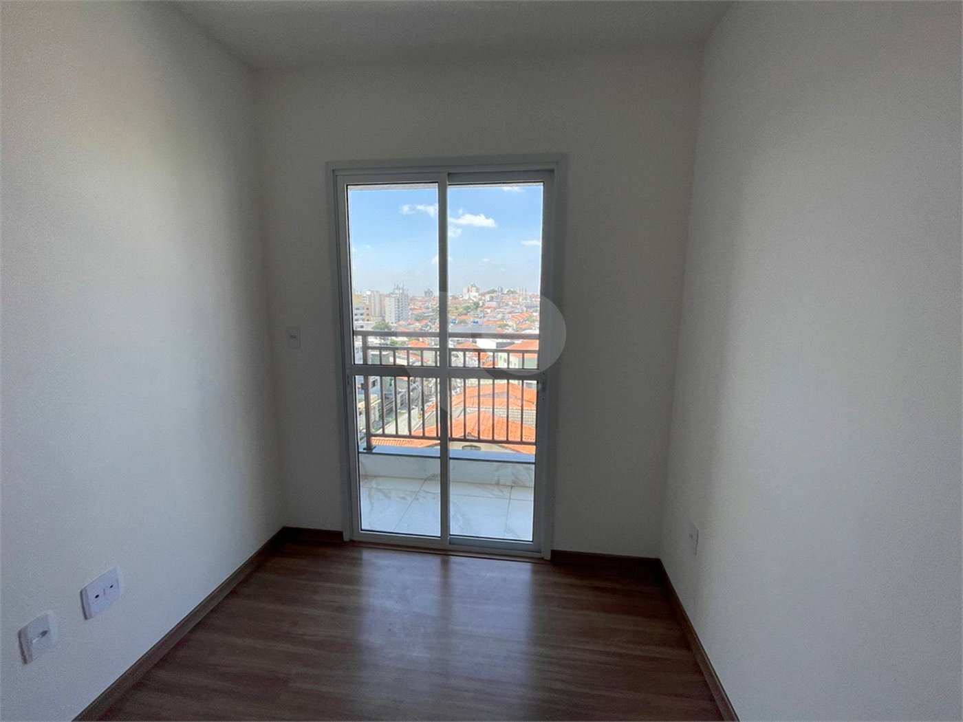 Apartamento à venda com 2 quartos, sendo 1 suíte,  em Parada Inglesa, São Paulo, SP