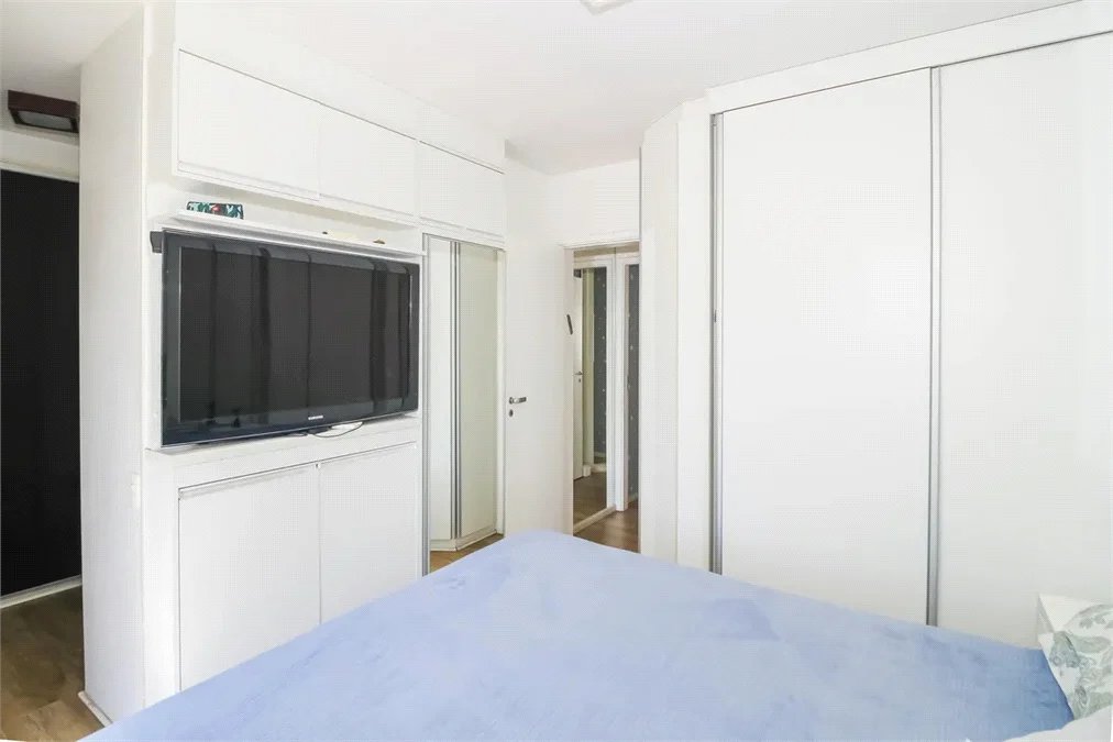 Apartamento à venda com 4 quartos, sendo 3 suítes, em Vila Romana, São Paulo, SP