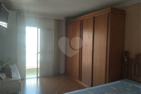 Sobrado à venda com 3 suítes em Vila Nova Mazzei, São Paulo, SP
