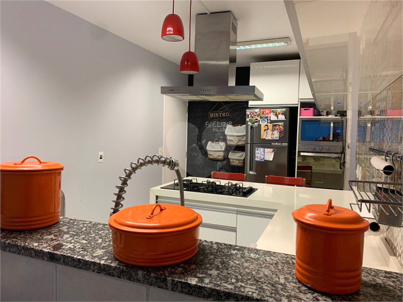 Apartamento à venda com 3 quartos, sendo 2 suítes, em Cidade São Francisco, São Paulo, SP