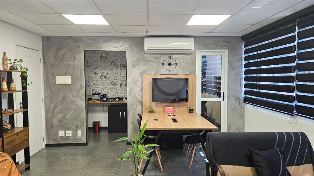 Sala à venda em Rudge Ramos, São Bernardo do Campo, SP