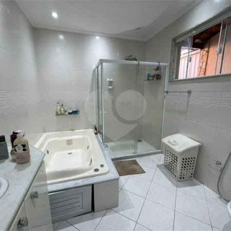 Casa à venda com 4 quartos, sendo 1 suíte, em Campo Grande, Rio de Janeiro, RJ