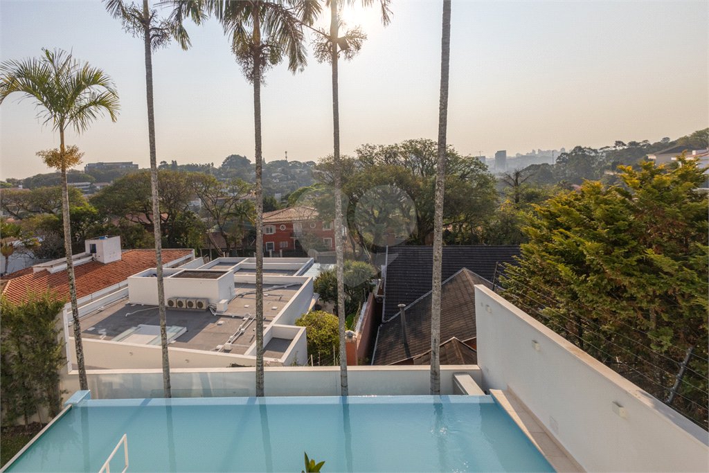 Casa à venda com 4 suítes em Jardim Guedala, São Paulo, SP