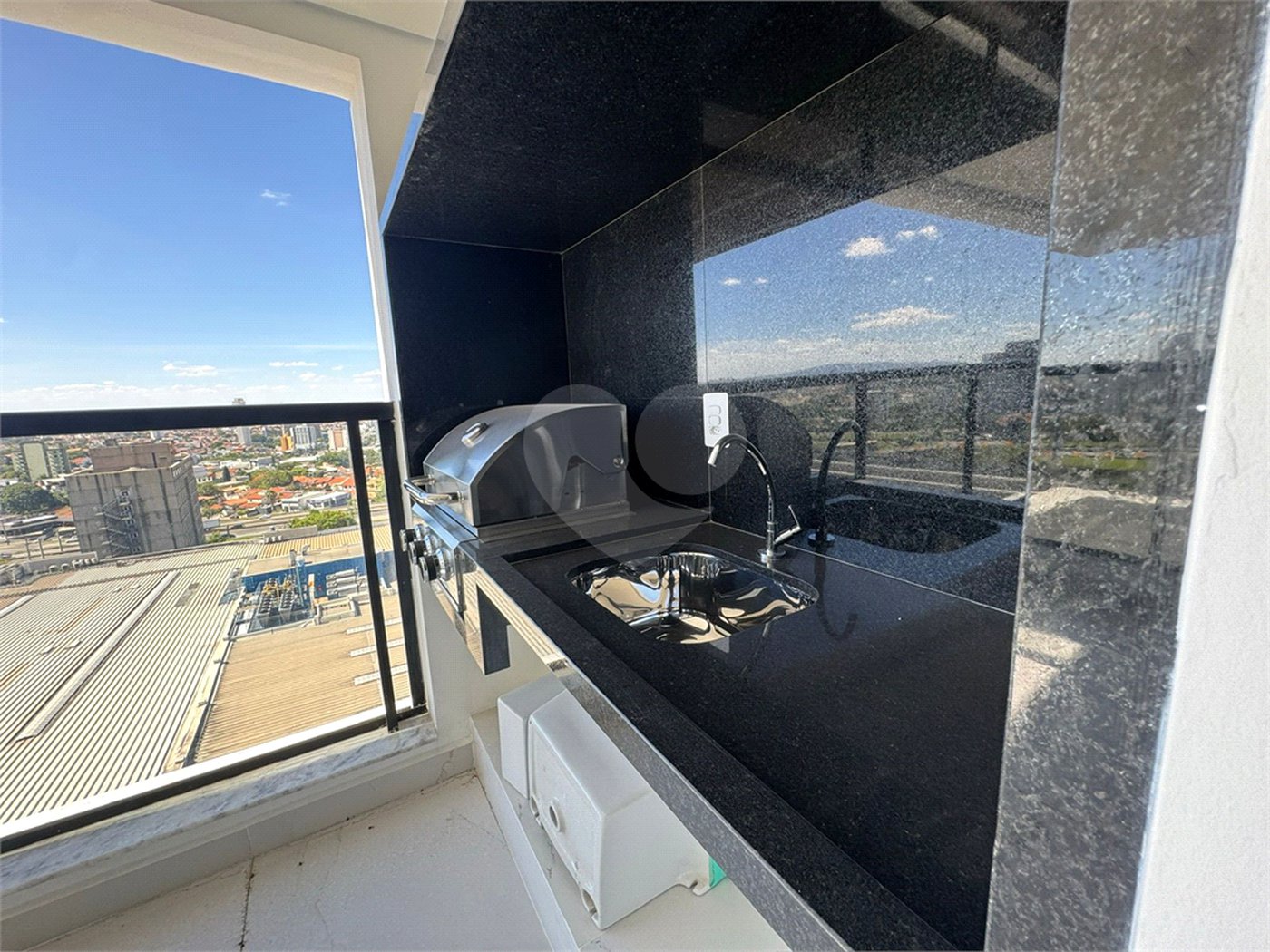 Apartamento à venda ou para alugar com 3 suítes em Parque Campolim, Sorocaba, SP