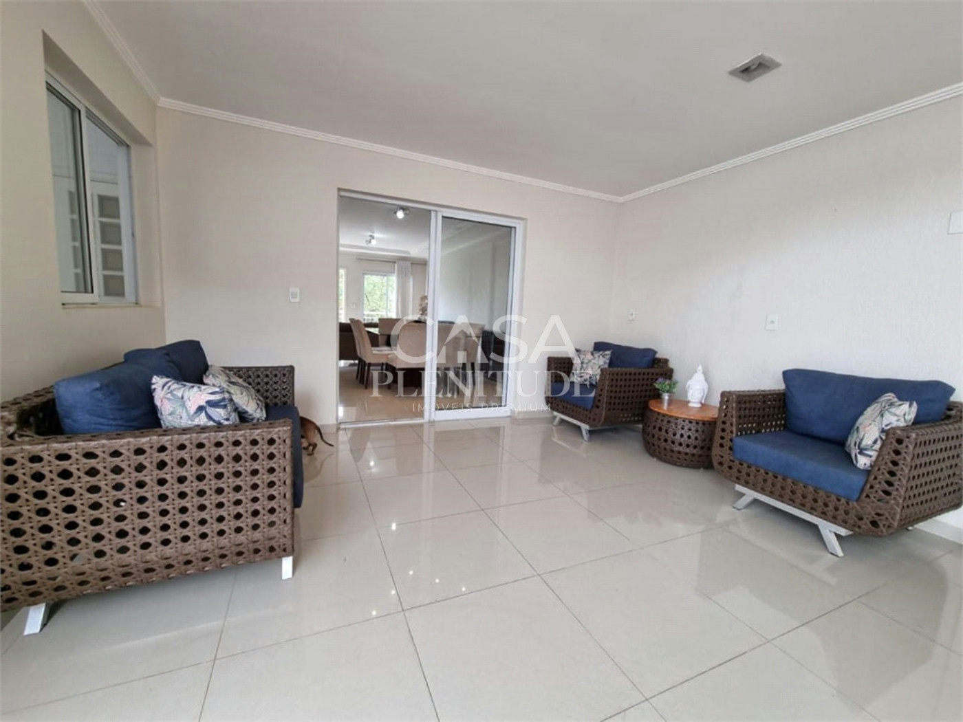 Sobrado à venda com 3 quartos, sendo 1 suíte, em Parque Residencial Villa dos Inglezes, Sorocaba, SP