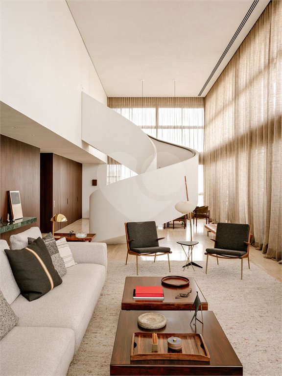 Apartamento à venda com 4 suítes em Jardim América, São Paulo, SP
