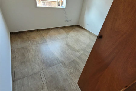 Casa à venda com 3 quartos, sendo 1 suíte, em Jardim Umuarama, São Paulo, SP