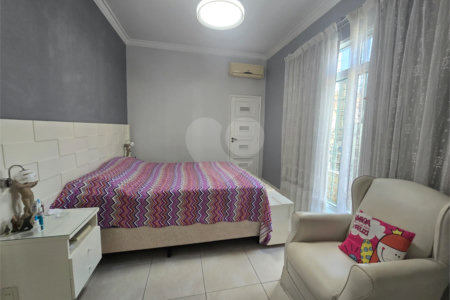 Casa à venda com 5 quartos, sendo 2 suítes, em Tijuca, Rio de Janeiro, RJ