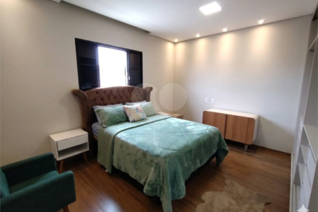 Casa à venda com 3 suítes no Centro, Itapetininga, SP