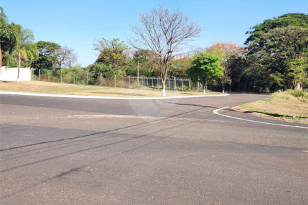 Terreno à venda no condomínio Bella Vittà Araraquara, Araraquara - SP