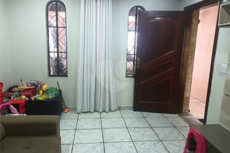 Sobrado à venda com 3 quartos, sendo 1 suíte,  em Jardim São Paulo(zona Norte), São Paulo, SP