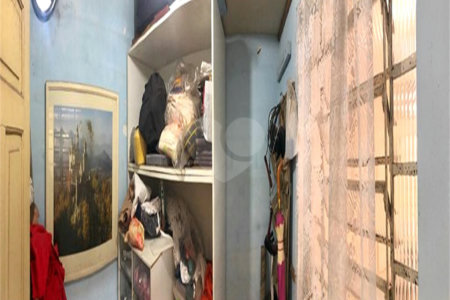 Casa Térrea à venda com 3 quartos em Cidade Domitila, São Paulo, SP