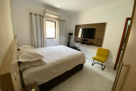 Casa Térrea à venda com 3 quartos, sendo 1 suíte, em Wanel Ville, Sorocaba, SP