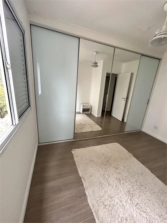 Apartamento à venda com 3 quartos, sendo 1 suíte,  em Vila Andrade, São Paulo, SP