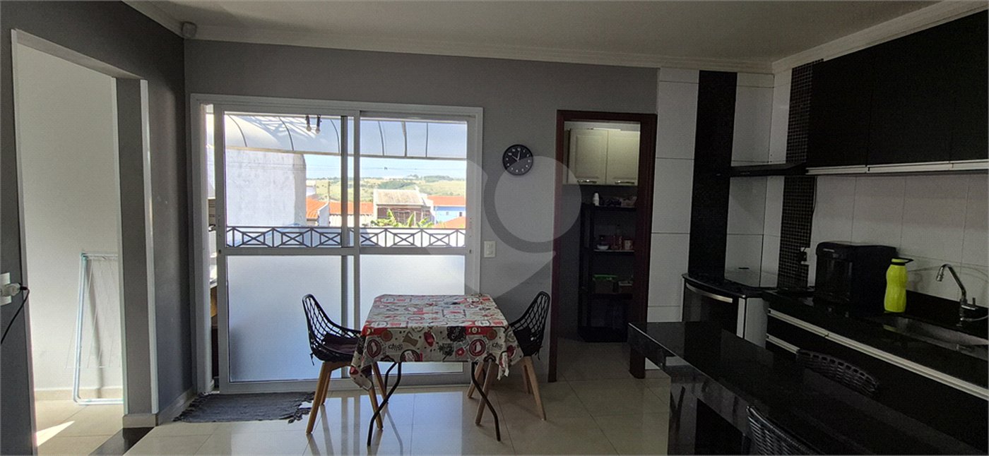 Casa à venda com 4 quartos, sendo 3 suítes, em Parque São Camilo, Itu, SP