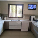 Chácara à venda com 6 quartos, sendo 4 suítes,  em Pinheirinho, Vinhedo, SP