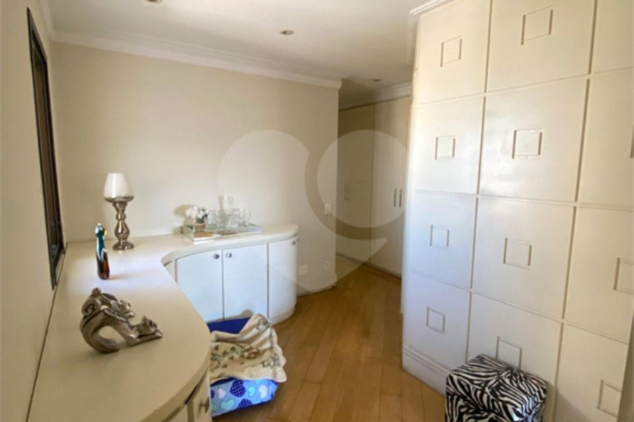 Apartamento à venda com 4 quartos, sendo 3 suítes,  em Santana, São Paulo, SP