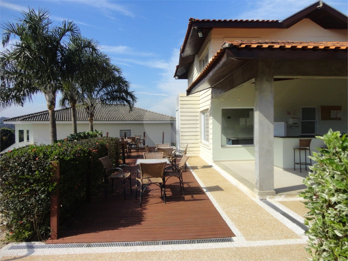 Casa à venda com 3 suítes no condomínio Reserva dos Vinhedos, Louveira - SP