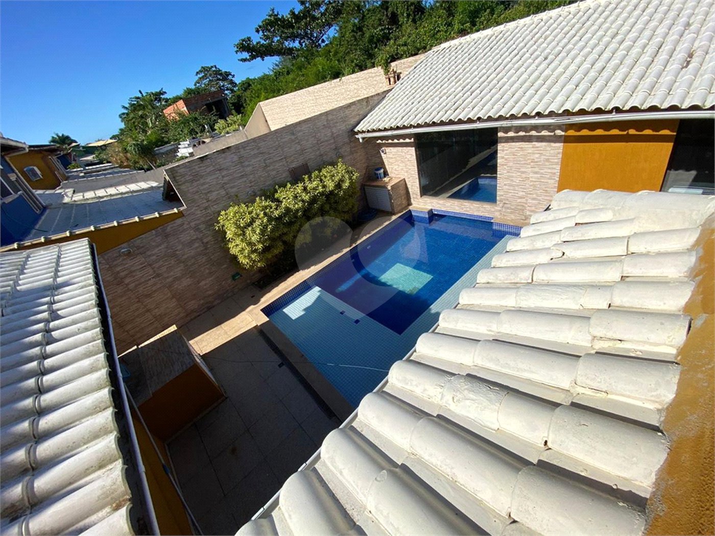 Casa em condomínio à venda com 5 quartos, sendo 4 suítes, em Praia Rasa, Armação dos Búzios, RJ