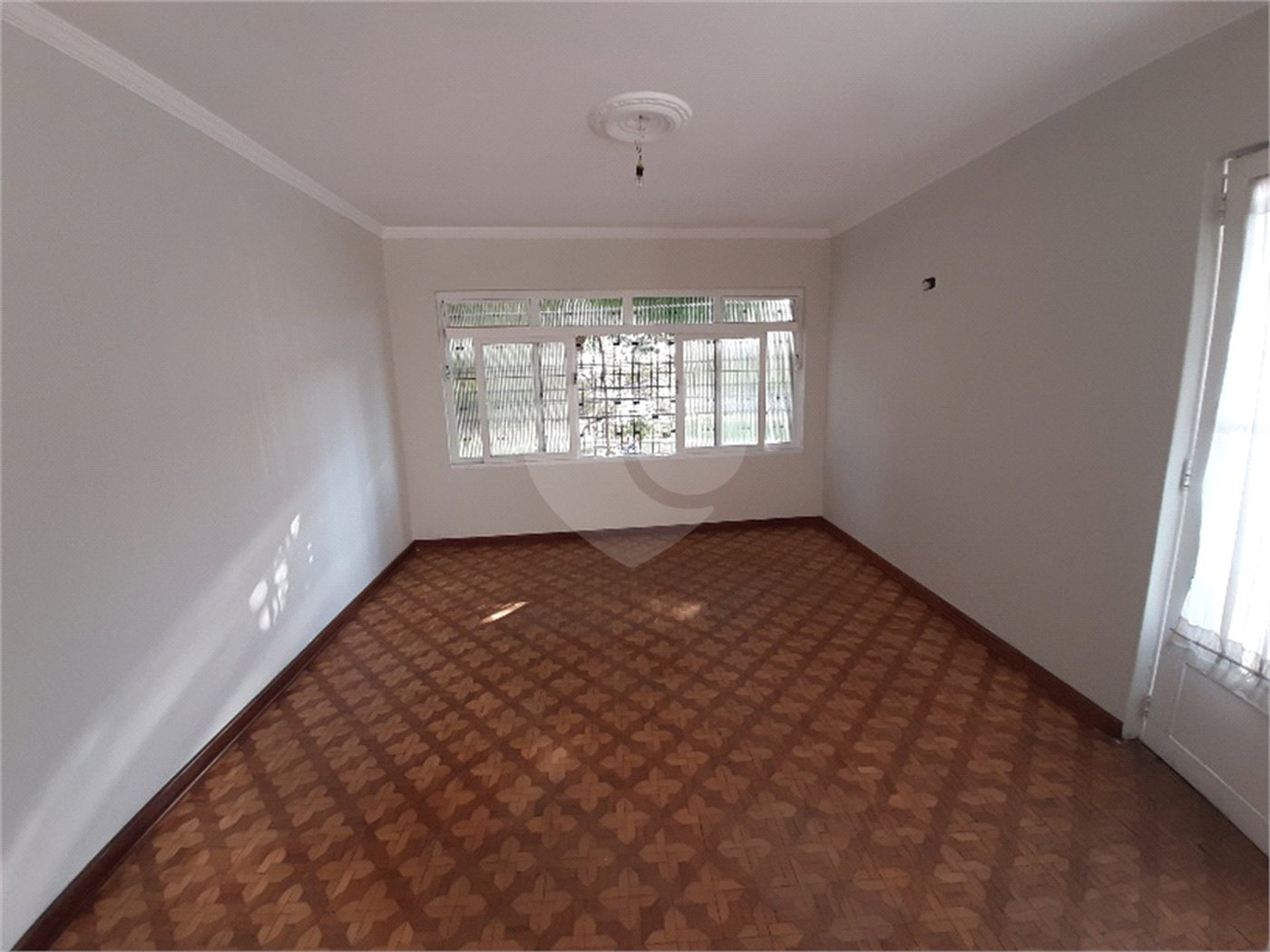 Sobrado à venda com 3 quartos em Água Fria, São Paulo, SP