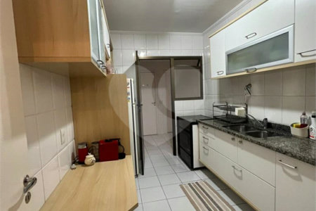 Apartamento à venda com 3 quartos, sendo 1 suíte, em Santa Teresinha, São Paulo, SP