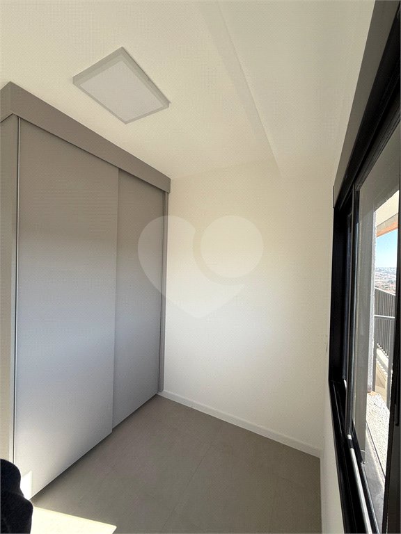 Apartamento à venda com 3 quartos, sendo 1 suíte, em Vila Yamada, Araraquara, SP