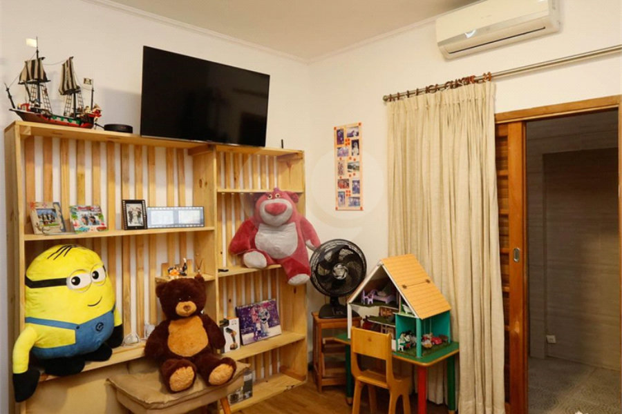 Sobrado à venda com 6 quartos, sendo 1 suíte,  em Tucuruvi, São Paulo, SP