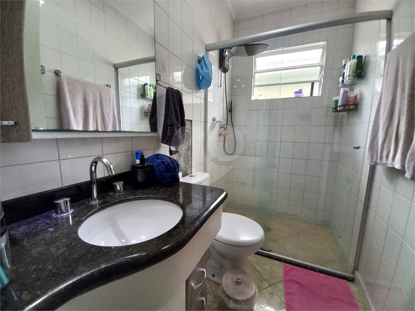 Sobrado à venda com 3 quartos, sendo 1 suíte, em Vila Lúcia, São Paulo, SP