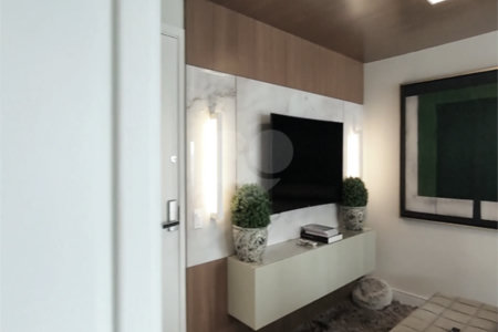 Apartamento à venda com 2 suítes em Pinheiros, São Paulo, SP