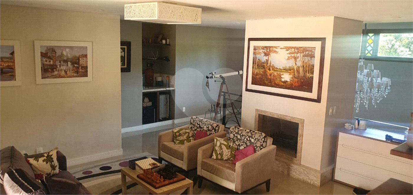 Casa à venda com 5 suítes no condomínio Arujá Hills I e Ii, Arujá - SP