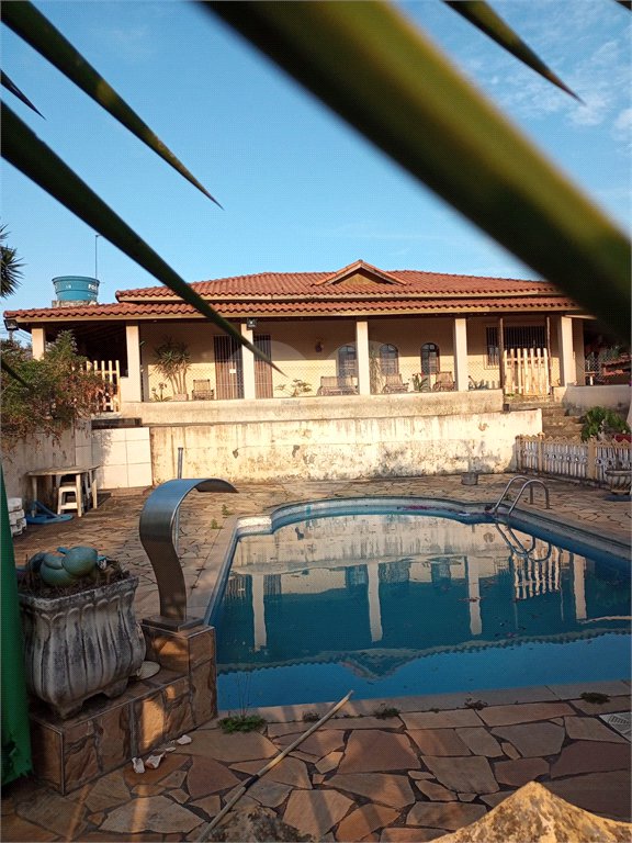 Casa à venda com 3 quartos, sendo 1 suíte, em Chácaras Guanabara, Guararema, SP