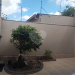 Casa Térrea à venda com 3 quartos, sendo 1 suíte, em Jardim Botânico, Araraquara, SP
