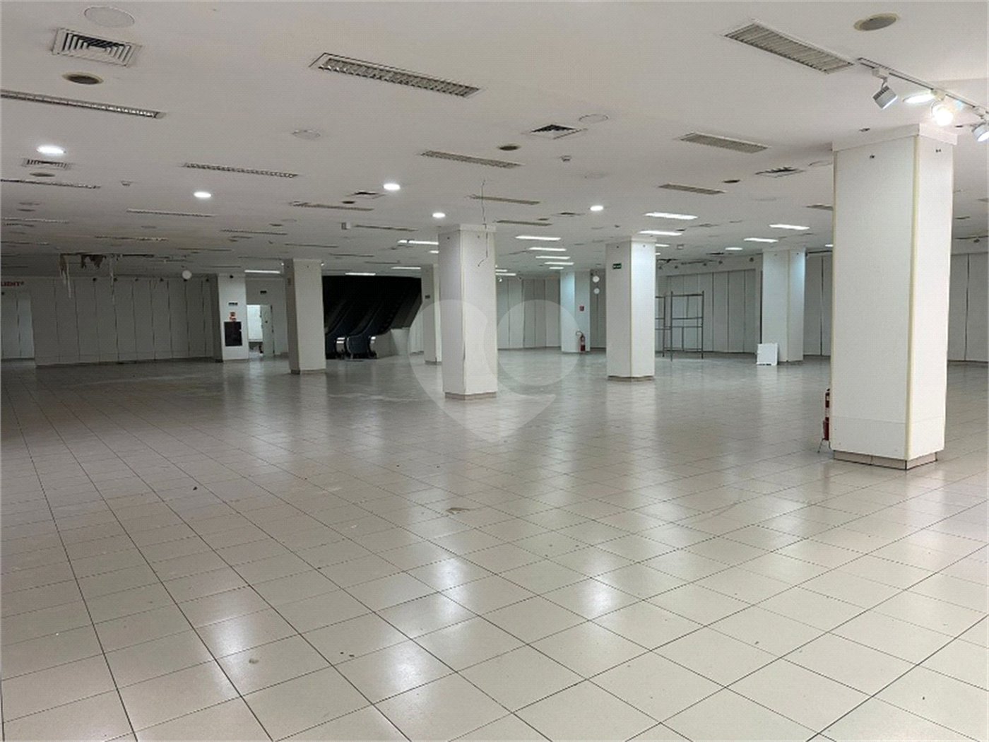 Loja à venda ou para alugar no Centro, São Paulo, SP