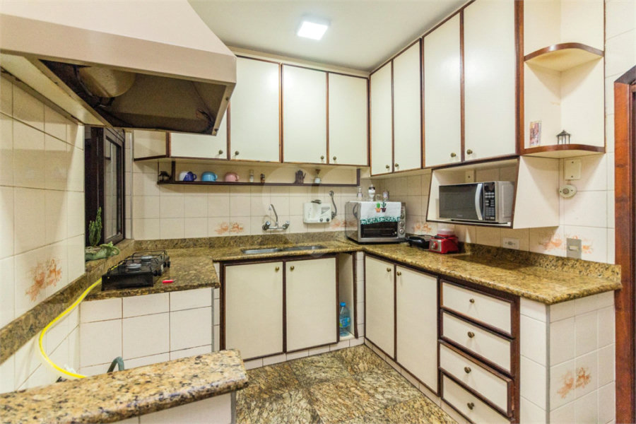 Casa à venda ou para alugar com 5 quartos, sendo 3 suítes, em Imirim, São Paulo, SP