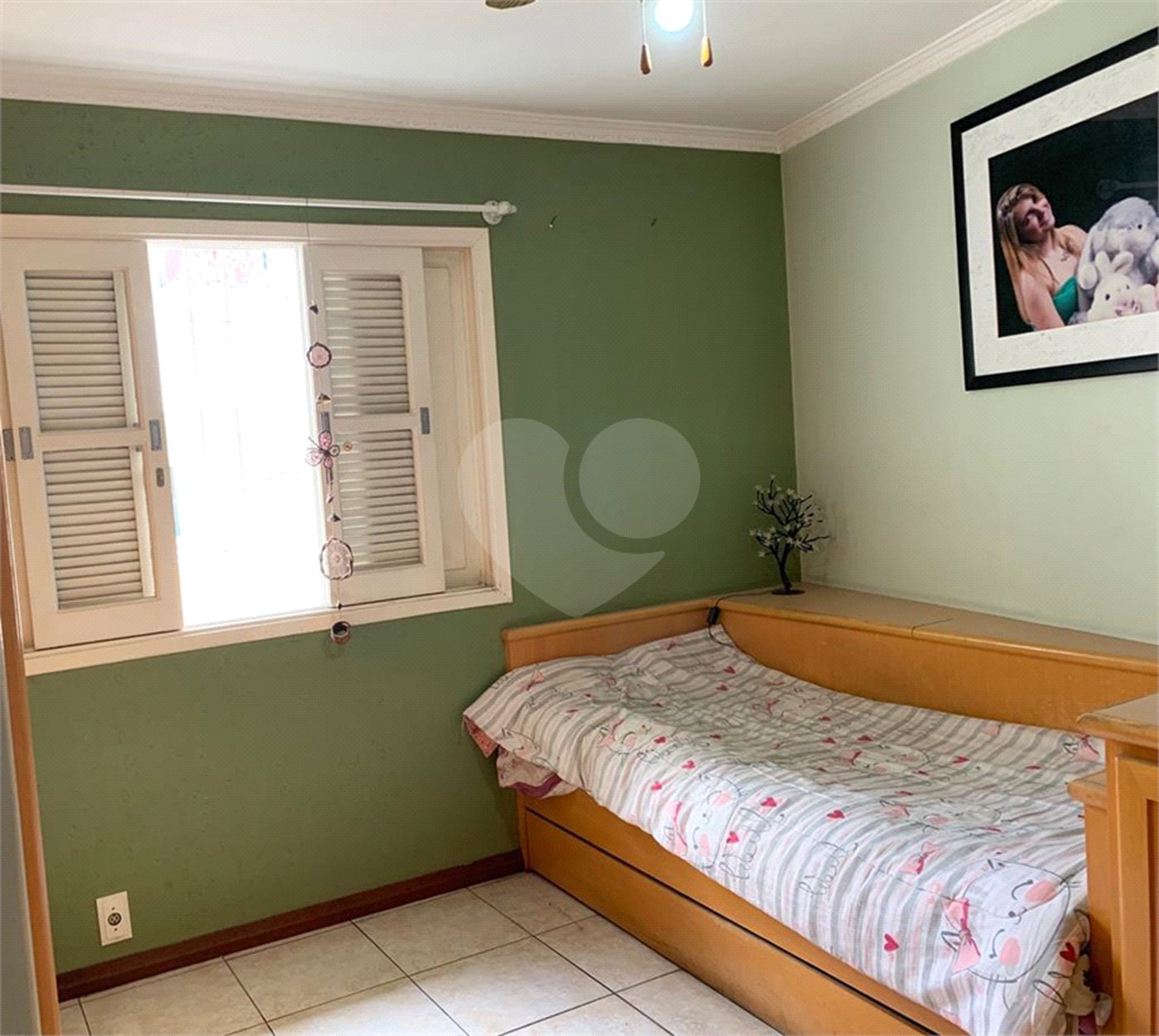 Casa à venda com 3 quartos, sendo 1 suíte,  em Bosque da Saúde, São Paulo, SP