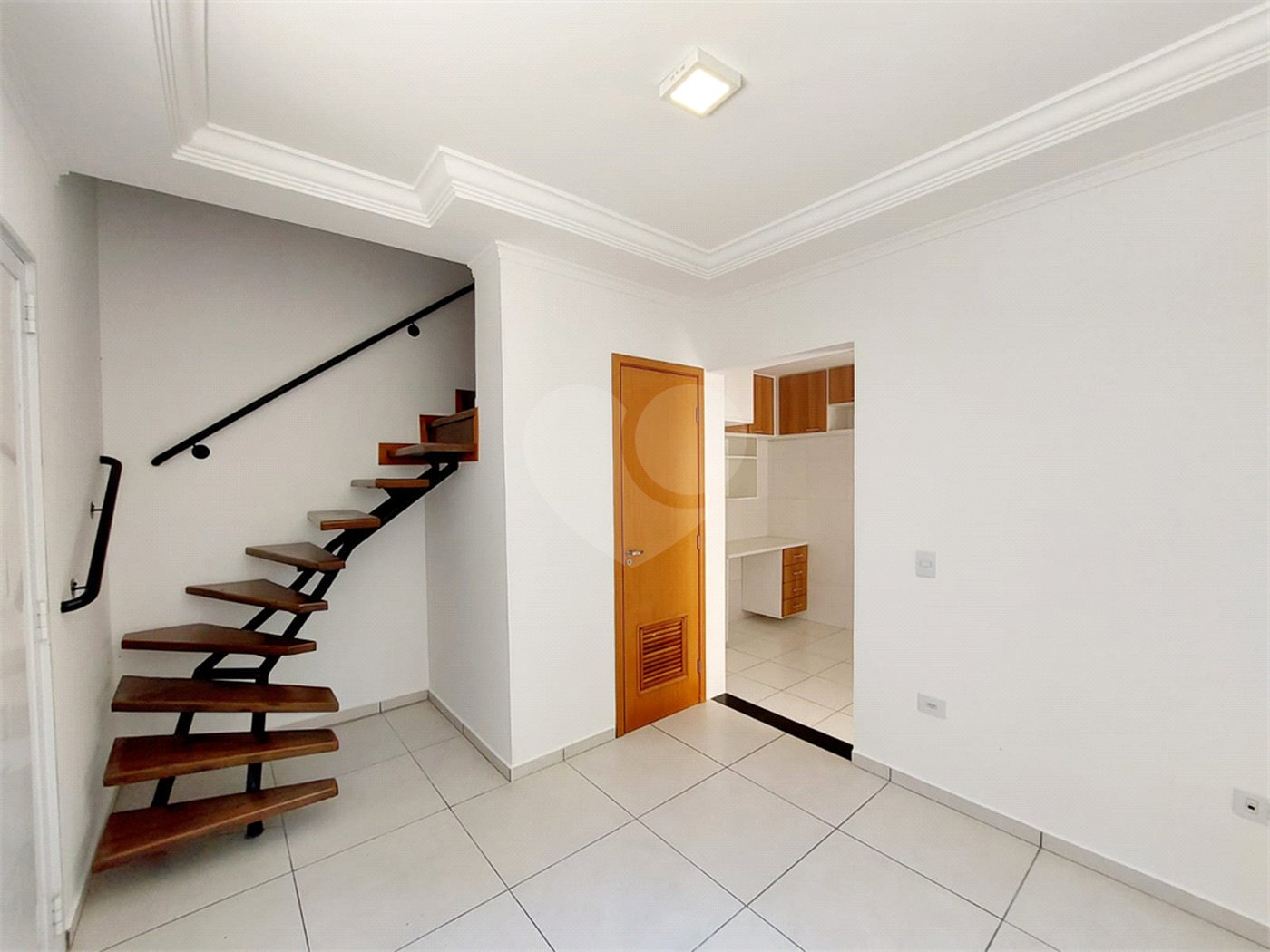 Casa para alugar com 2 suítes no condomínio Residencial Atucuri, São Paulo - SP