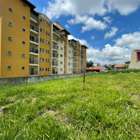 Terreno para venda no Jardim Gibertoni.