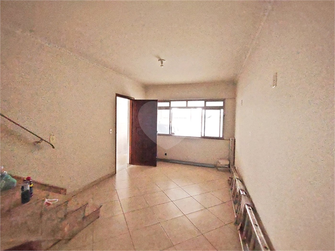 Sobrado à venda com 2 quartos em Vila Nivi, São Paulo, SP