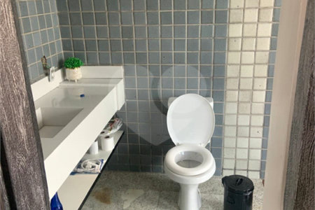 Casa à venda ou para alugar com 7 quartos, sendo 5 suítes,  no condomínio Shambala 3, Atibaia - SP