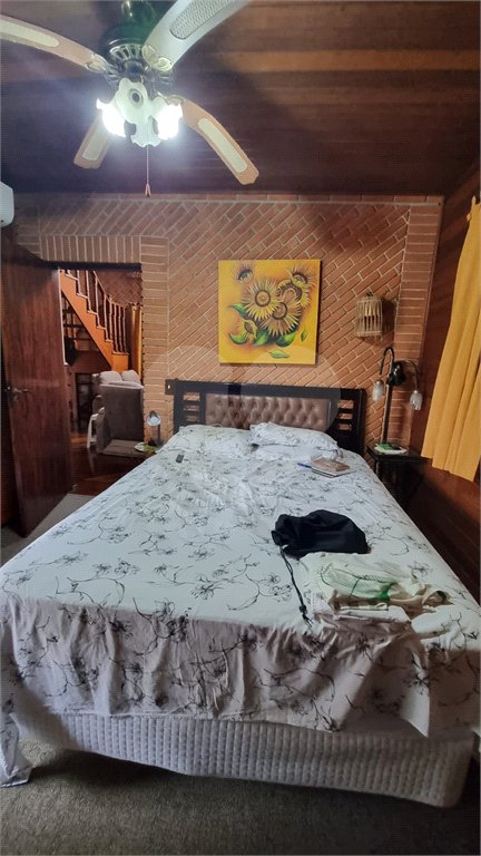 Casa à venda com 4 quartos, sendo 2 suítes, no condomínio Aruã Eco Park, Mogi das Cruzes - SP