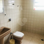 Sobrado à venda com 3 quartos, sendo 1 suíte, em Vila Romero, São Paulo, SP