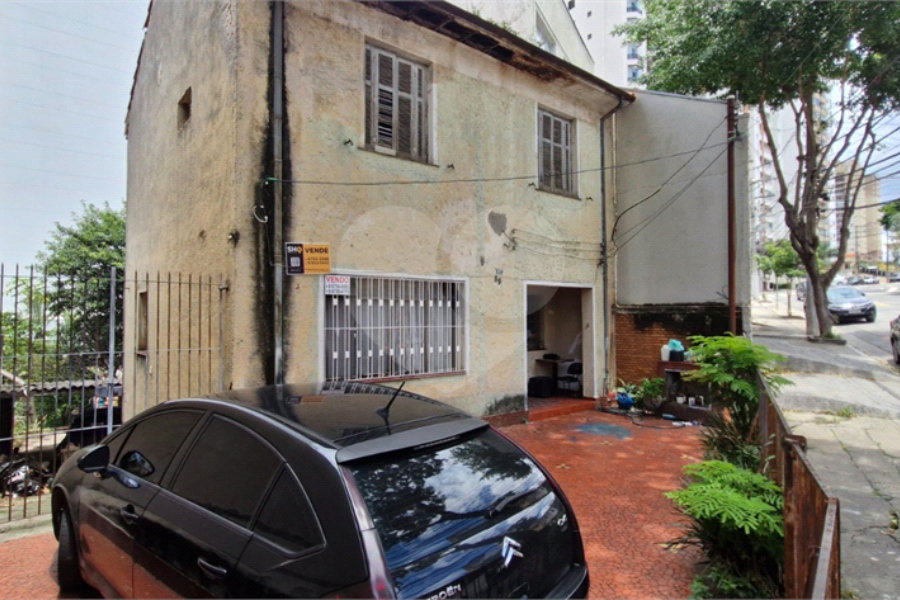 Sobrado à venda com 3 quartos em Santana, São Paulo, SP
